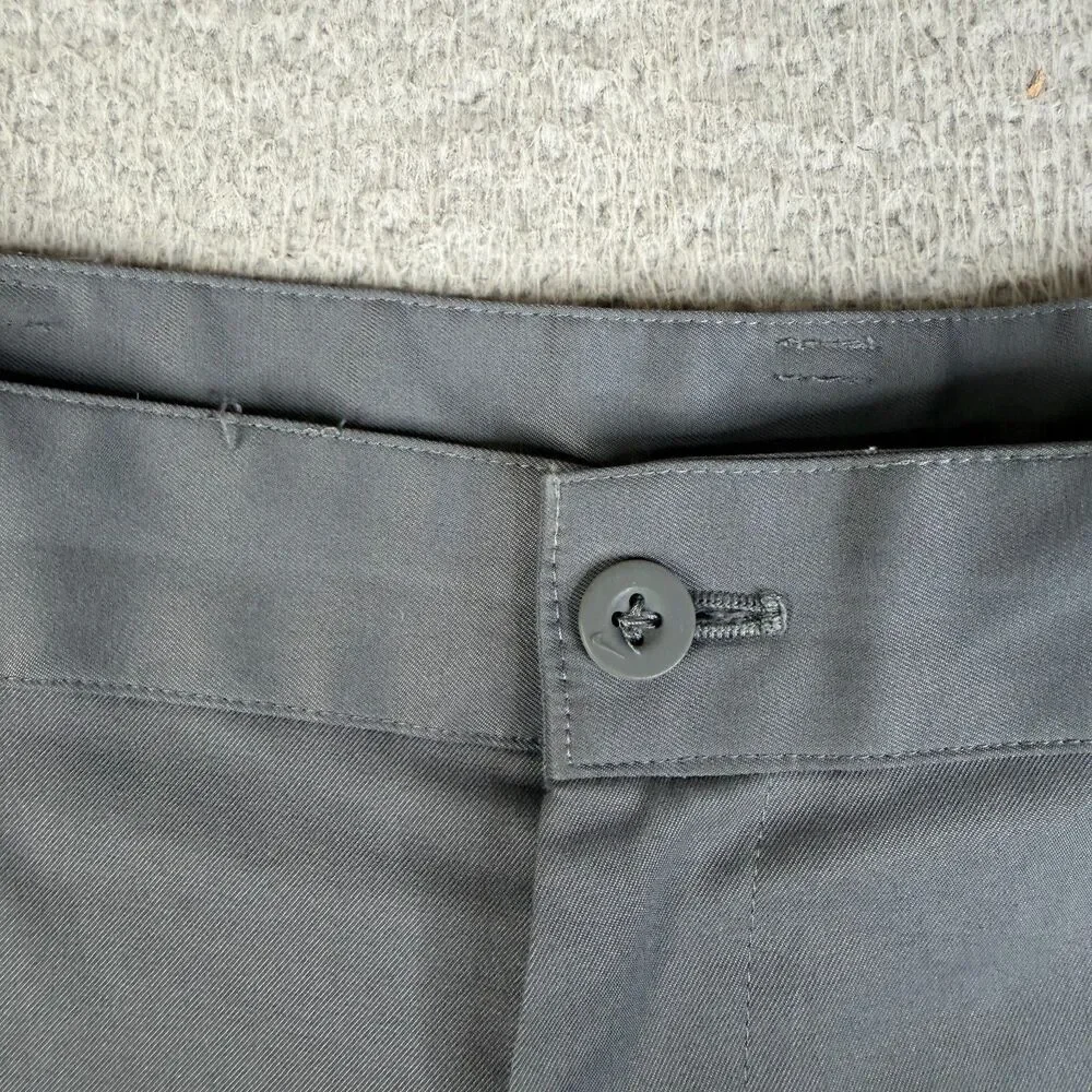 NIKE Golf Chino Pants Mens 34x32 Gray Dri Fit Performance Stretch Flat Front